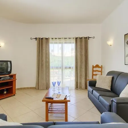 Sleeps 6 Pool Air Con Wifi فيلة Sesmarias