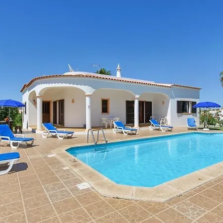 Sleeps 6 Pool Air Con Wifi فيلة
